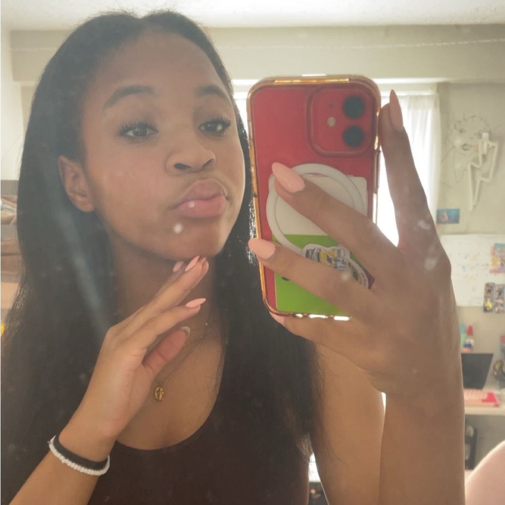 Meet your Posher, Shauniblix